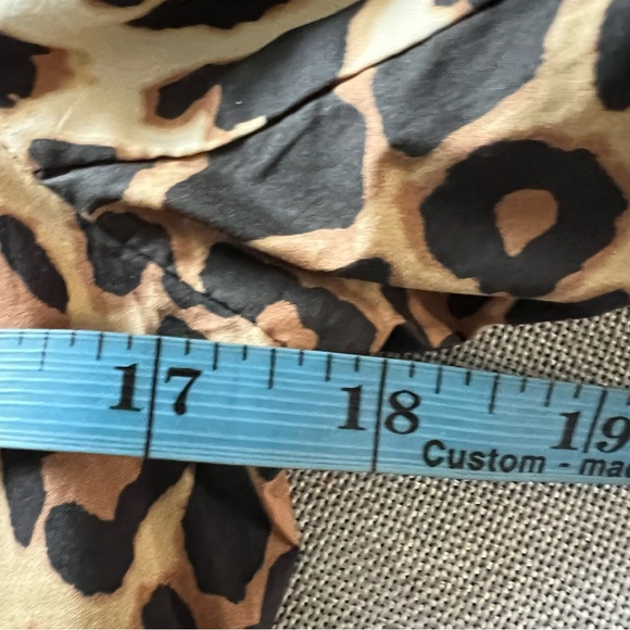 Trade - need M: Tuckernuck x India hicks leopard print mini shift - Picture 11 of 12